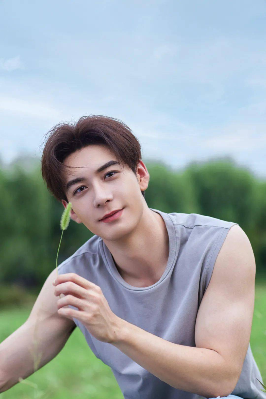榜妹热线 | 李现终于进组?宋茜杀青在即?蒋依依逃过一劫?陈星旭新剧?