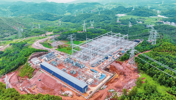 云南规模最大500千伏变电站扩建工程投产_运行_开关站_施工