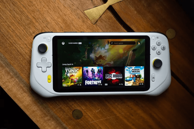 报道称微软曾开发 xbox 云游戏掌机原型,并定制轻量级 ui_电视_支持