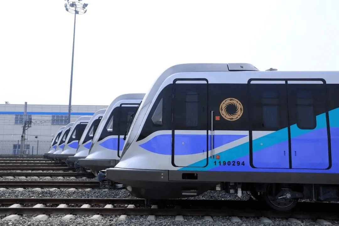 事关地铁19,18,17号线_运营_列车_成都