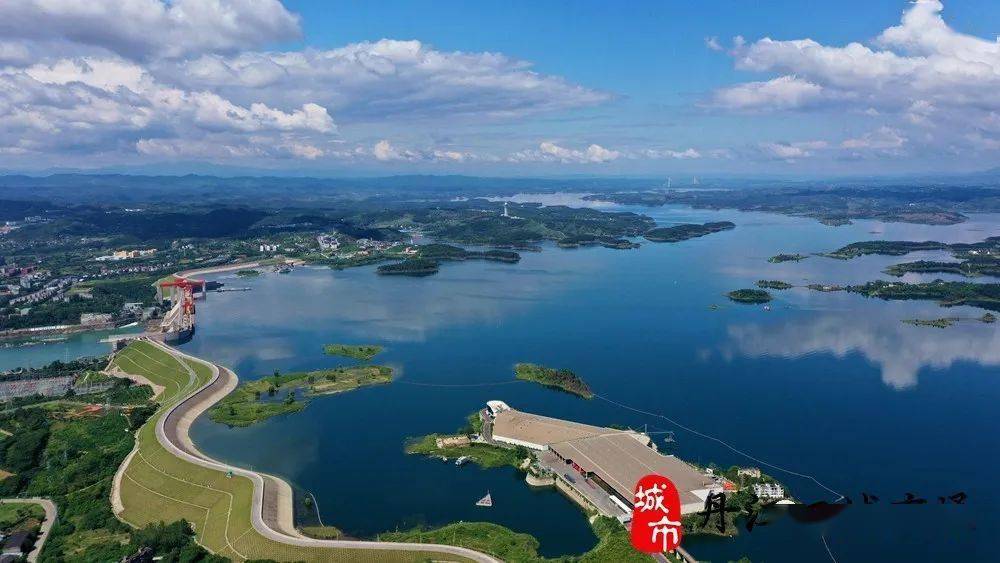 欢迎最大范围的看源头丹江口护水成果,请不用放大镜鸡蛋里面挑骨头!