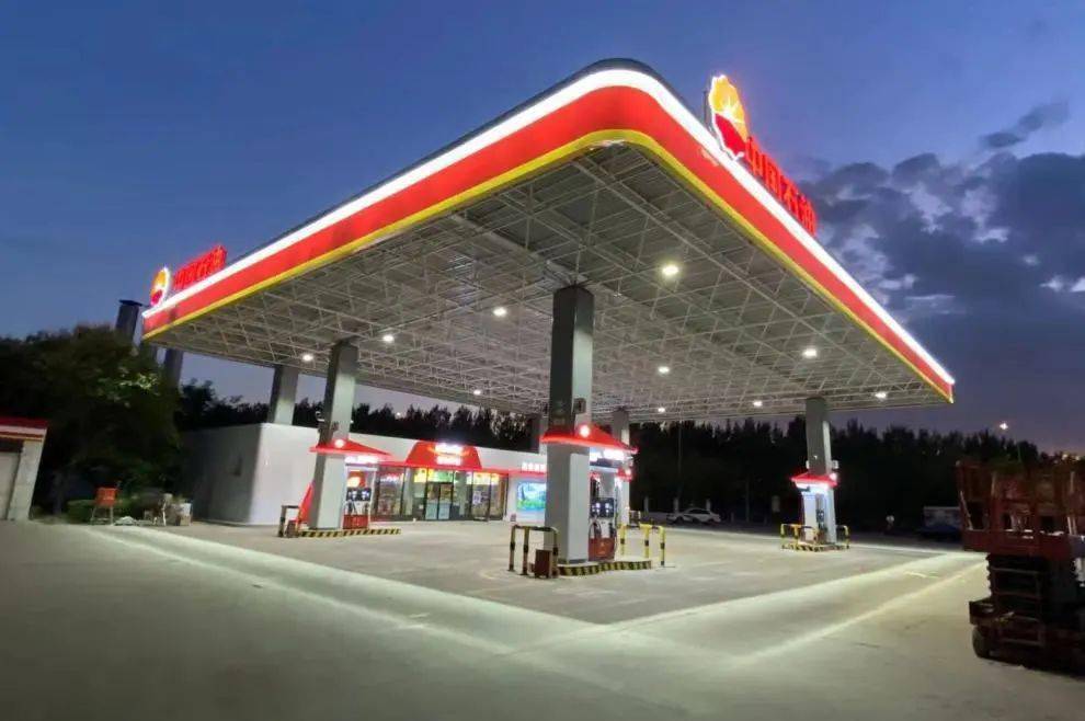 中国石油天津销售市区分公司加油站升级改造展现新形象_商品_罩棚