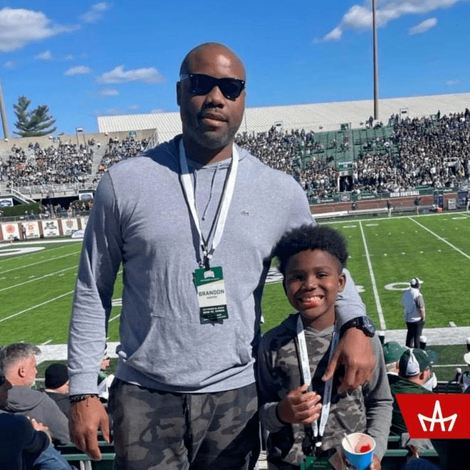 42岁意外去世!詹姆斯同届球员!_布兰登·亨特_生涯_离开