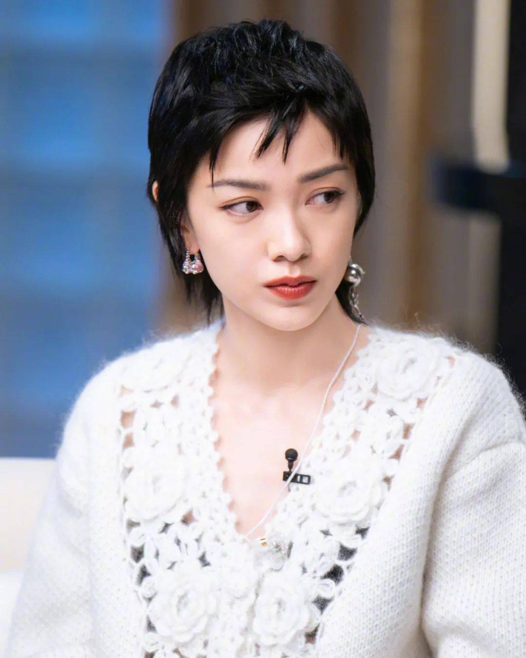下半年最流行的短发模板时髦又显脸小