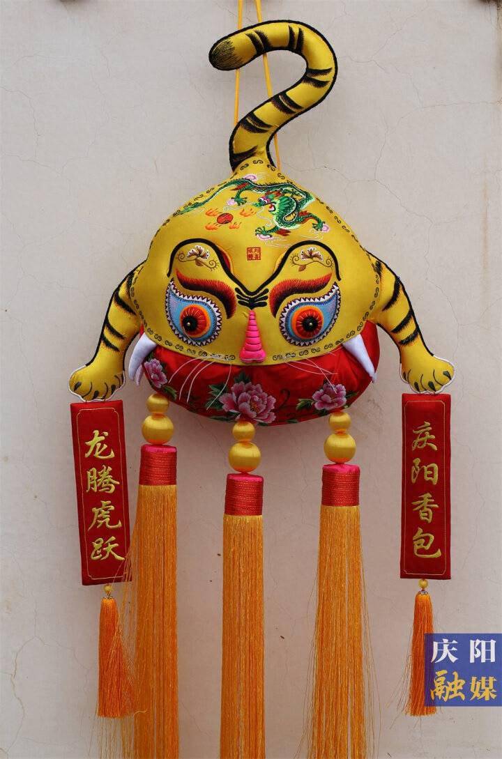 【庆阳五绝】庆阳香包:香飘万里_绣制_民俗学_陈飞