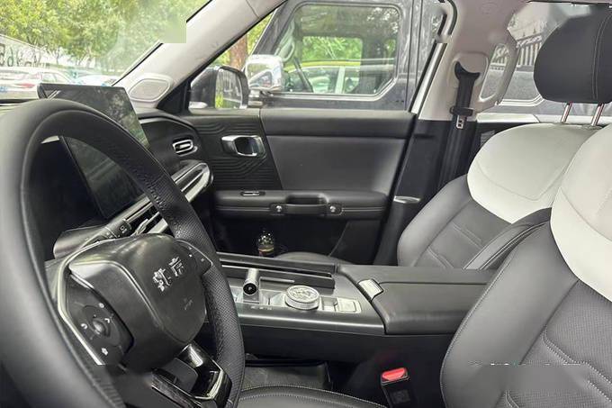 北京越野bj50最新实拍!明年上市 pk哈弗猛龙_搜狐汽车_搜狐网