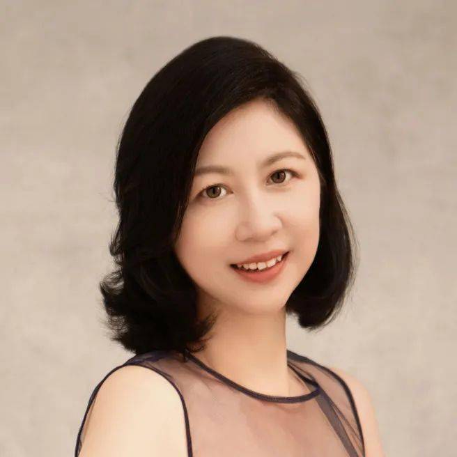 在著名教育家宋金兰,凌远,钟慧,王晴华等精心培育下完成了中央音乐