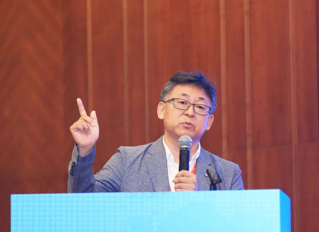 学术_辐射源_精神