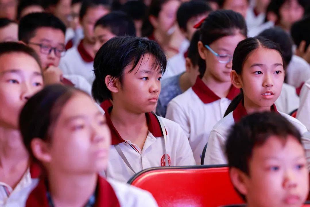 北京中学西坝河校区开学第一课——提升法治素养,远离违法犯罪_利用