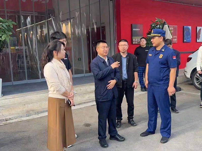 老城区委书记赵书政带队督导"双节"期间消防安全工作_场所_文化_力度