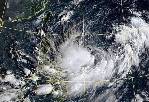 新台风生成!强度逐渐增强!或影响福建假期返程!_中央气象台_阵风_阵雨