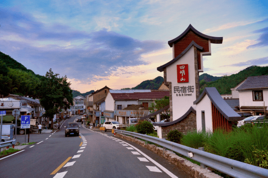 余姚city walk指南丨四明山镇:置身山野且听风吟,走不厌的四明山