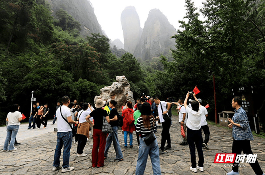 黄金周回来了③丨假期前三天，湖南旅游接待799.07万人次