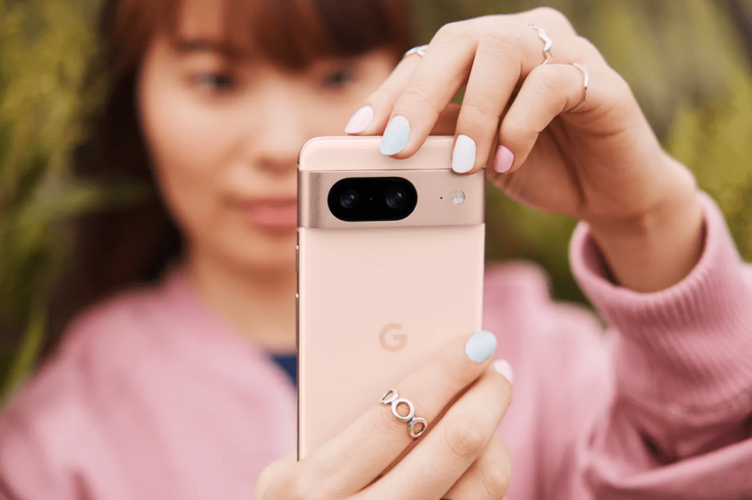 Google 新手机发布会:Android 14,「买手机,送 AI」_Pixel_视频_照片