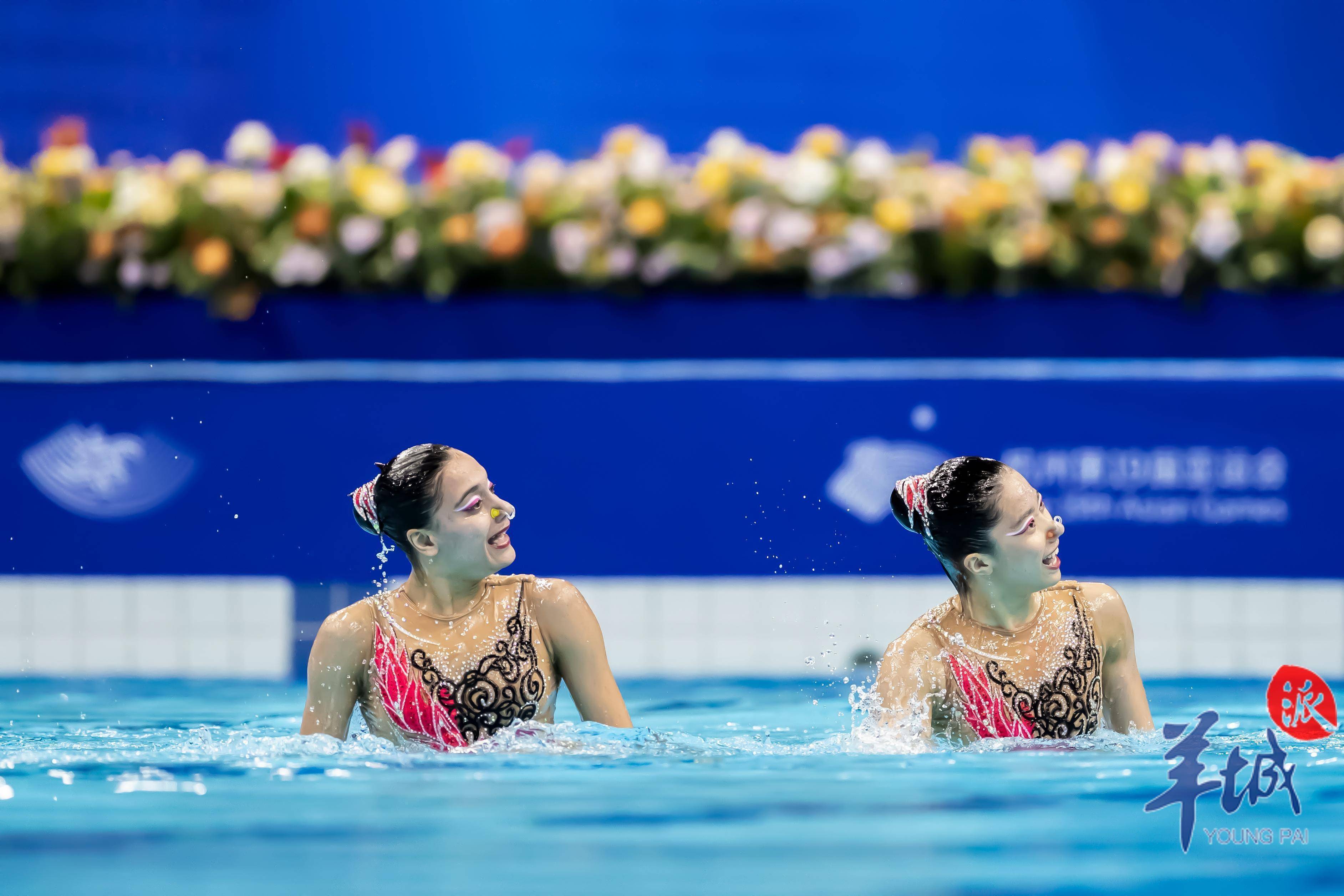 图集|亚运会花样游泳开赛,广东双胞胎姐妹花拿下初赛第一_比赛_中国队