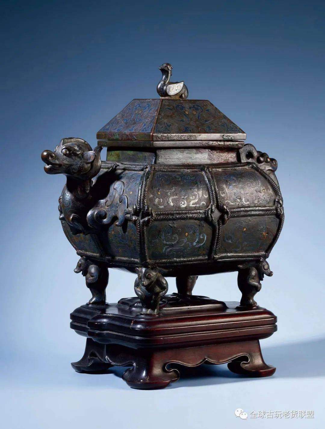 OKB127】コレクター所蔵品 時代 銅饕餮紋 三足香炉/中国古玩