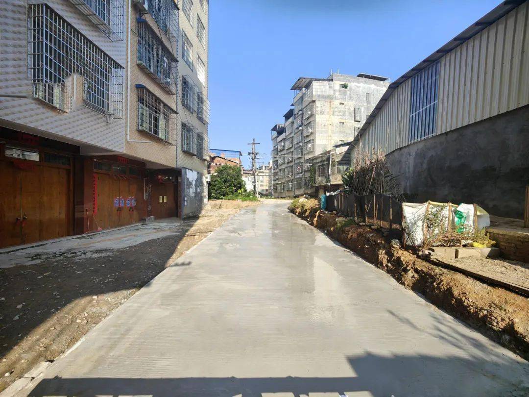 【创城进行时】市民齐参与 扮靓桂中城_居民_小区_河西街道