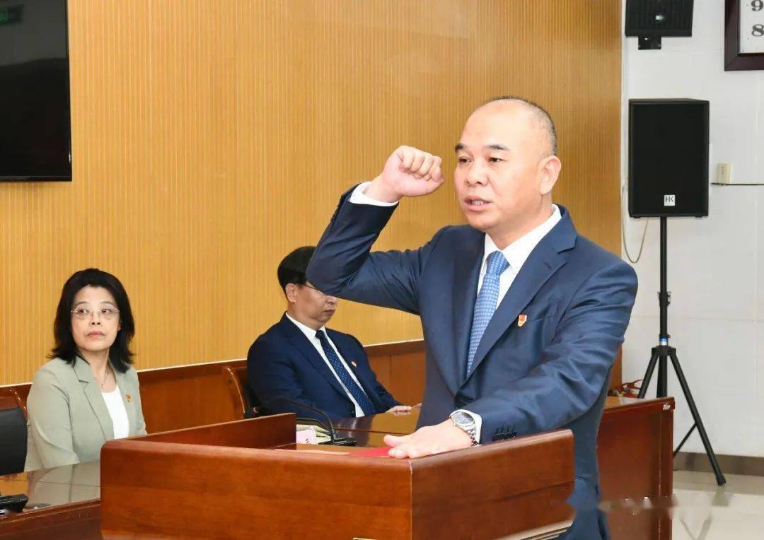 决定张绍鹏为龙口市人民政府代理市长_发展_马吉嘉_市人大常委会