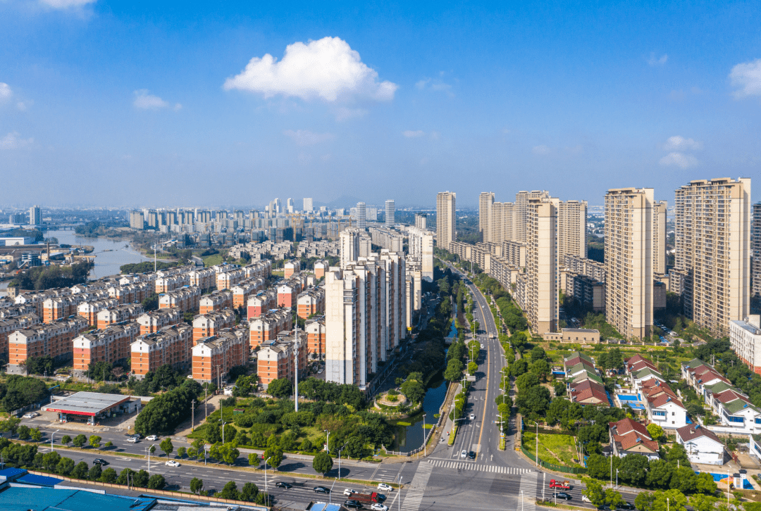 2022年,钱桥街道地区生产总值209. 95亿元,一般公共预算收入13.