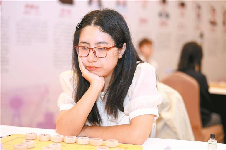陈丽淳摘中国象棋首个"女子国手"头衔_王琳娜_决赛_深圳