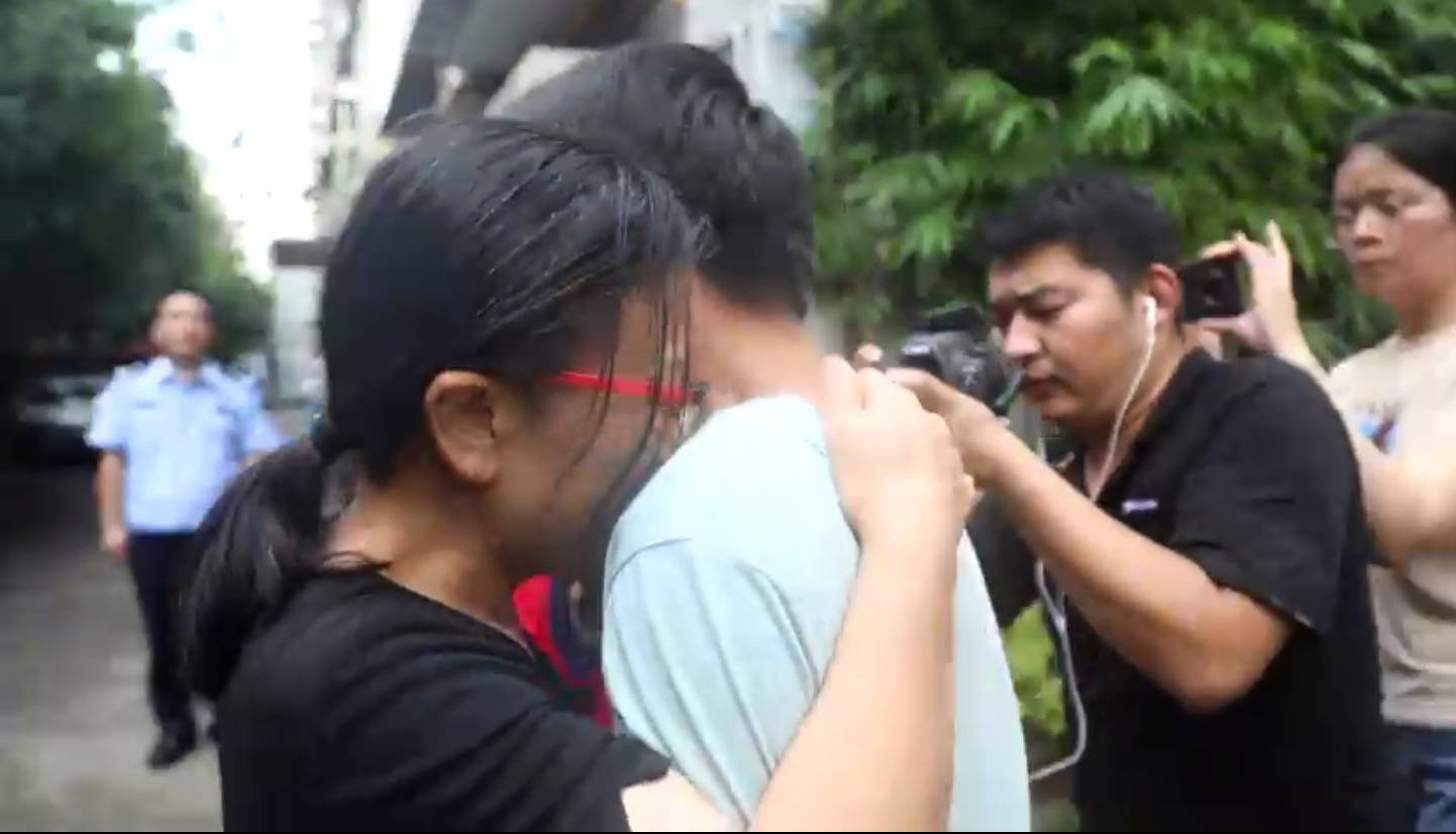 三十多年后,杨佳与"杨佳"相见_李小军_湖南省_刘勇