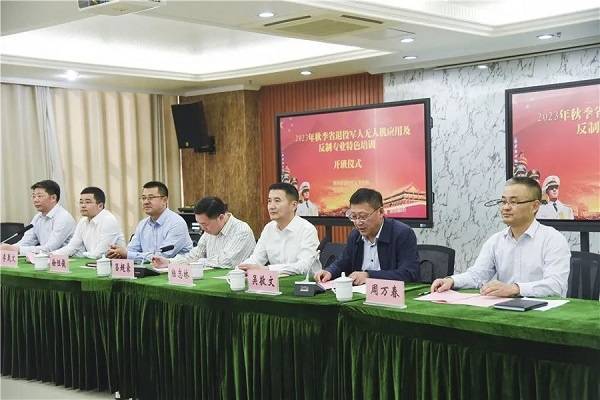 仪征市政府副市长李晟文在致辞中表示,本次培训是贯彻扶持退役军人