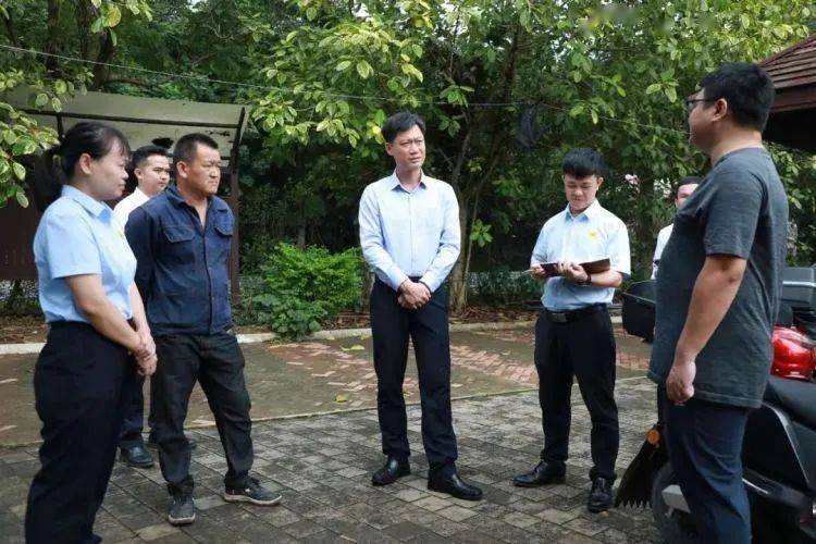 市县领导接访下访进行时 | 白沙县委书记邓伟强开展主题教育接访下访