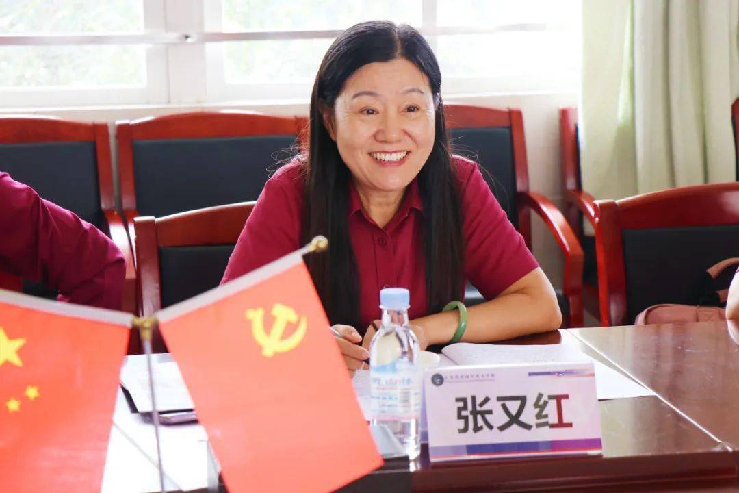 共享教育智慧,共谋集团发展——紫茶中学教育集团中考教研活动