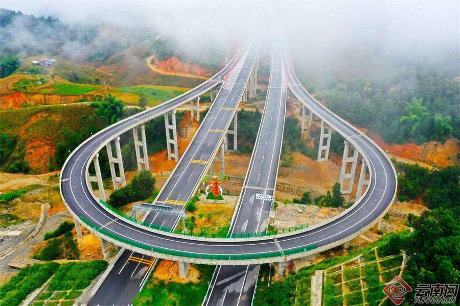 云南临双高速全线建成通车 双江县结束不通高速的历史_高速公路_临翔