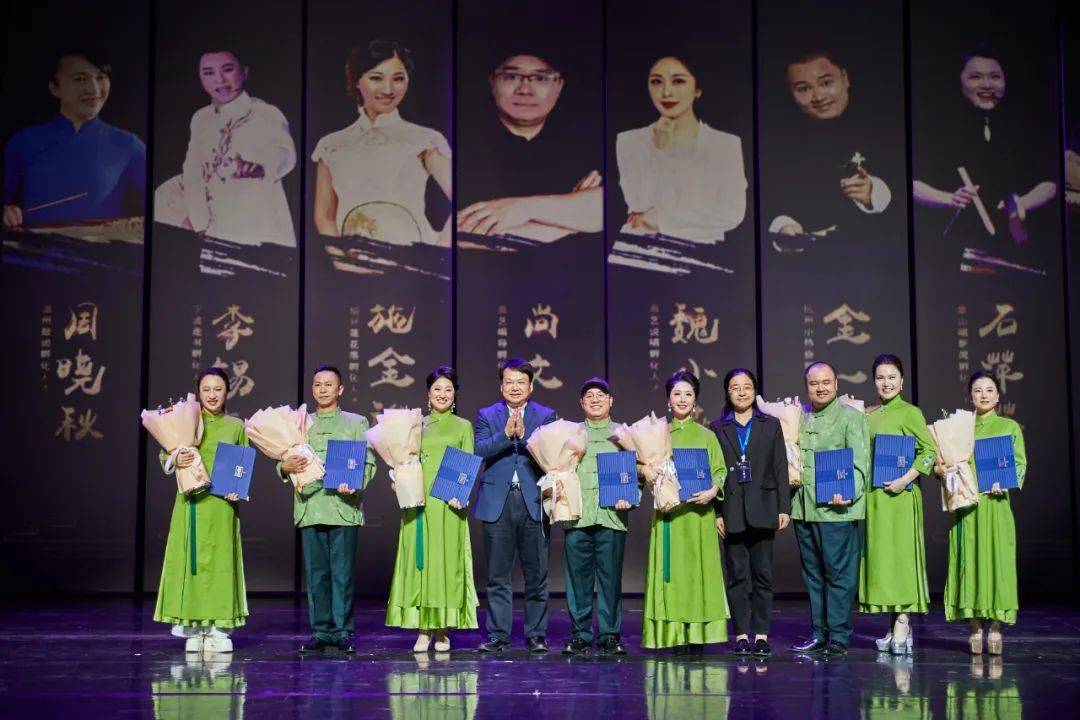 杭州小热昏,绍兴莲花落,宁波走书,温州鼓词,湖州三跳,象山唱新闻等