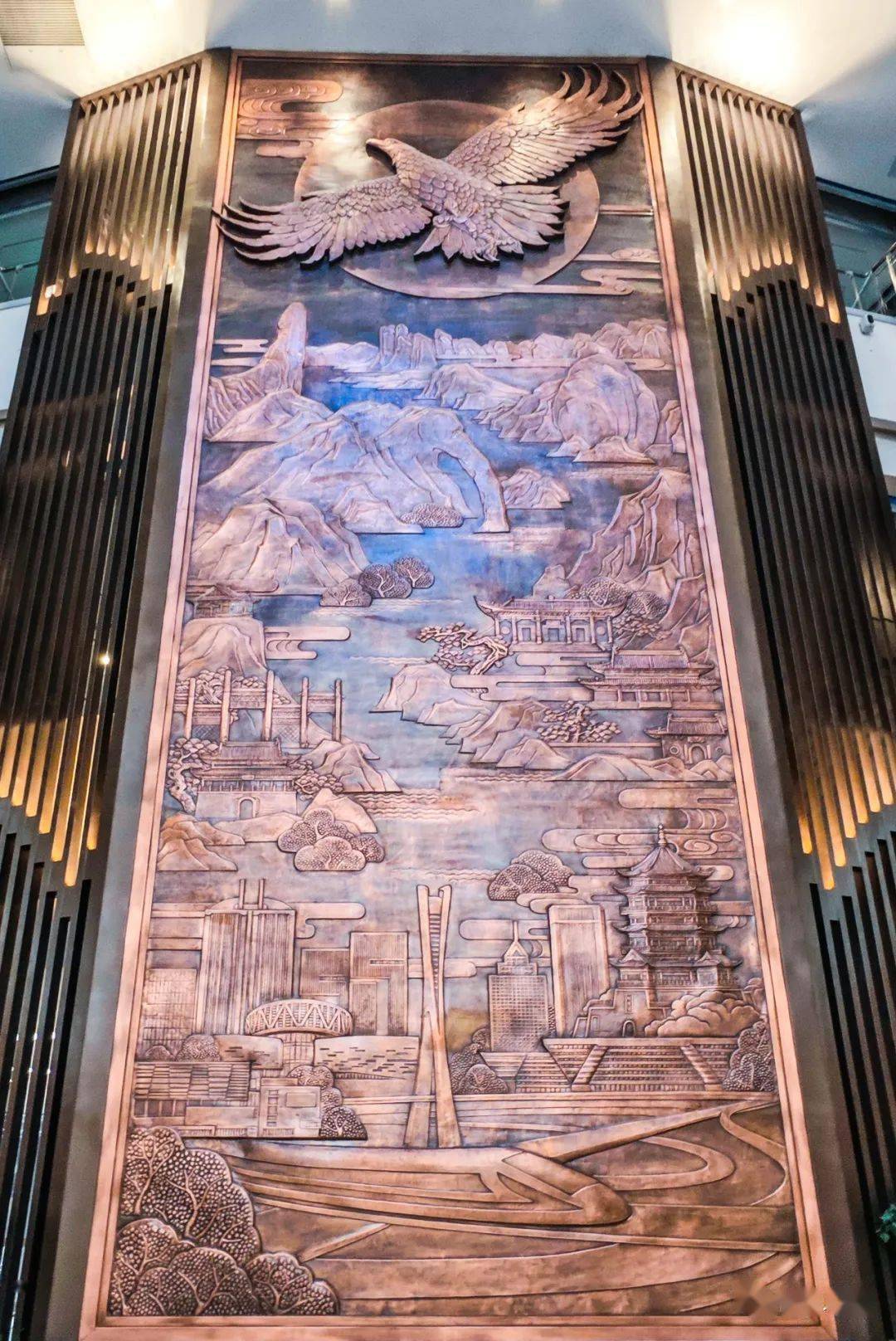 鹰击长空10月27日下午鹰潭市博物馆大厅仙岩崖墓10月27日下午鹰潭市