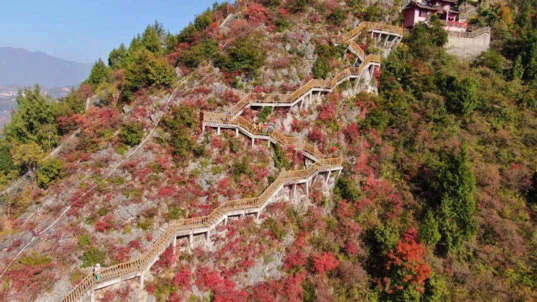 17/24号仅两期|三峡徒步节—登三峡之巅,徒步长江最美户外路线,赏秋季