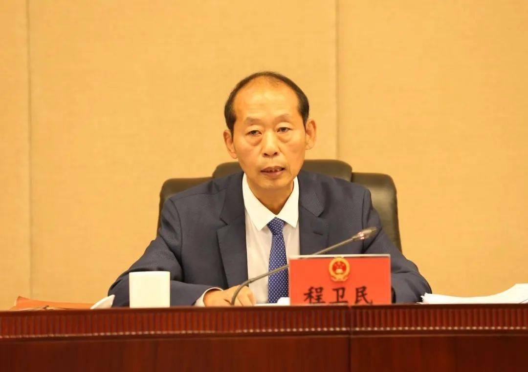 七,会议听取了区人大常委会副主任程卫民所作的关于开展"千名代表问政