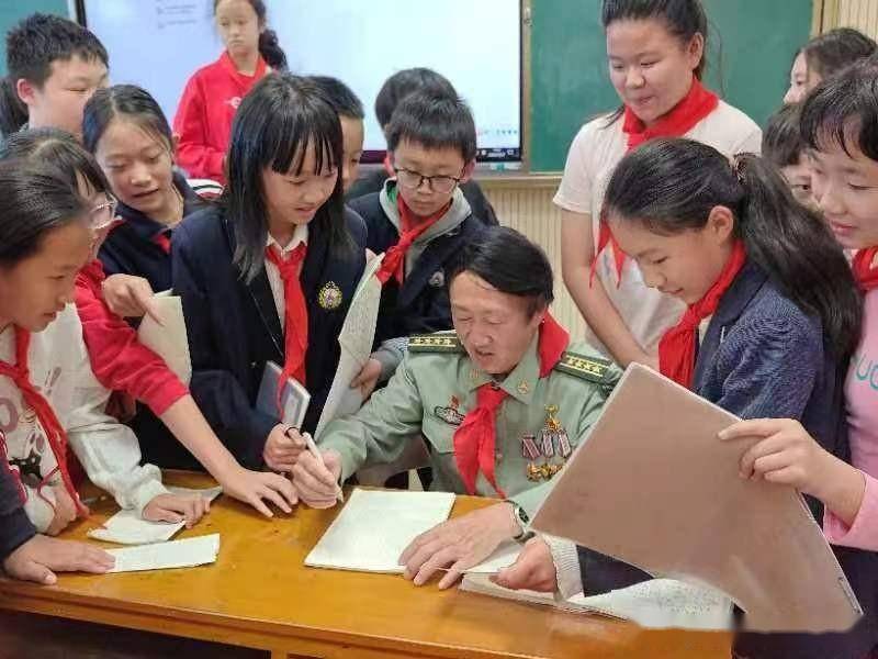 昆明工人新村小学图片