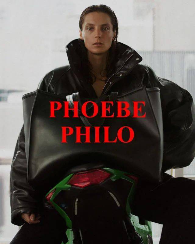 传奇设计师 phoebe philo 震撼回归!_品牌_个人_手袋