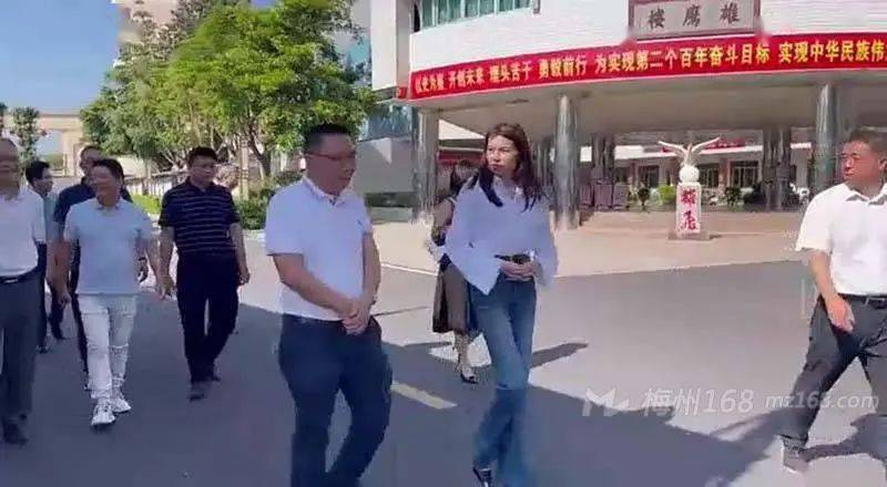 五华县第三小学,五华县水寨中学,五华县中英文学校开展励志交流活动