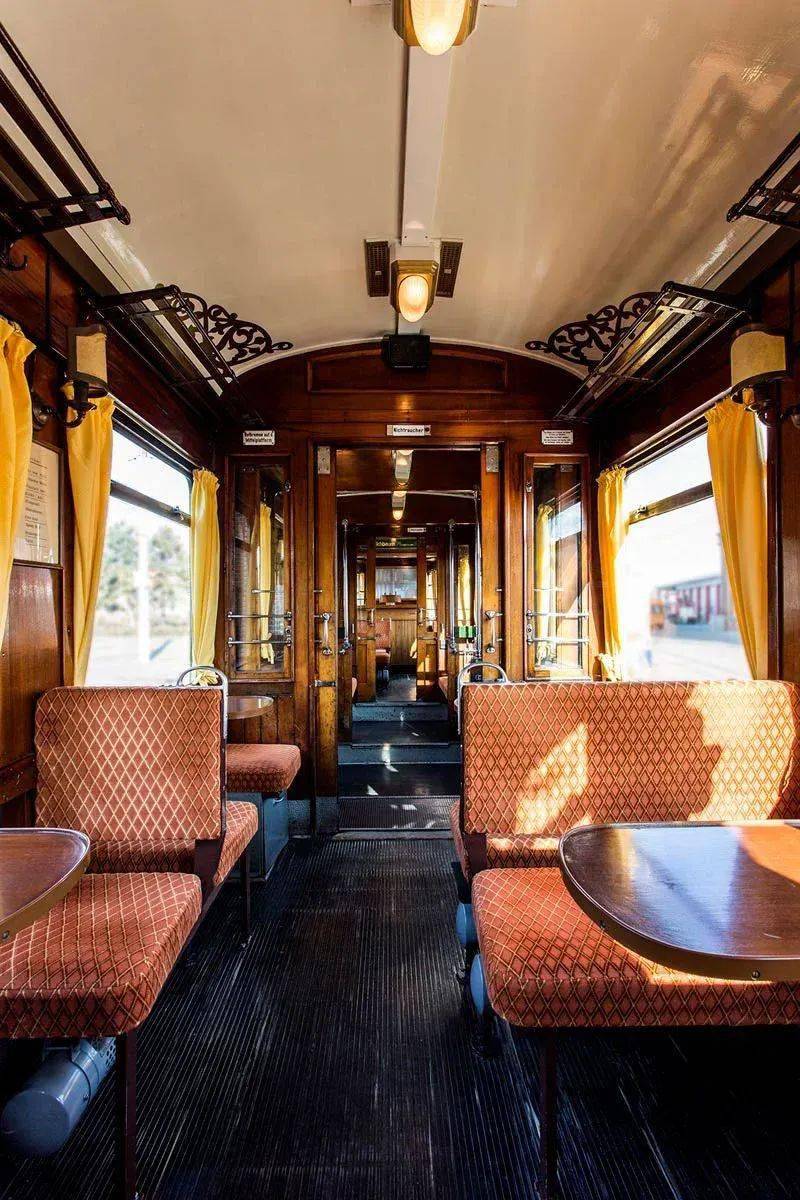 53米,有54个座位wilde 60er车辆始建于1963年运营rhein-neckar