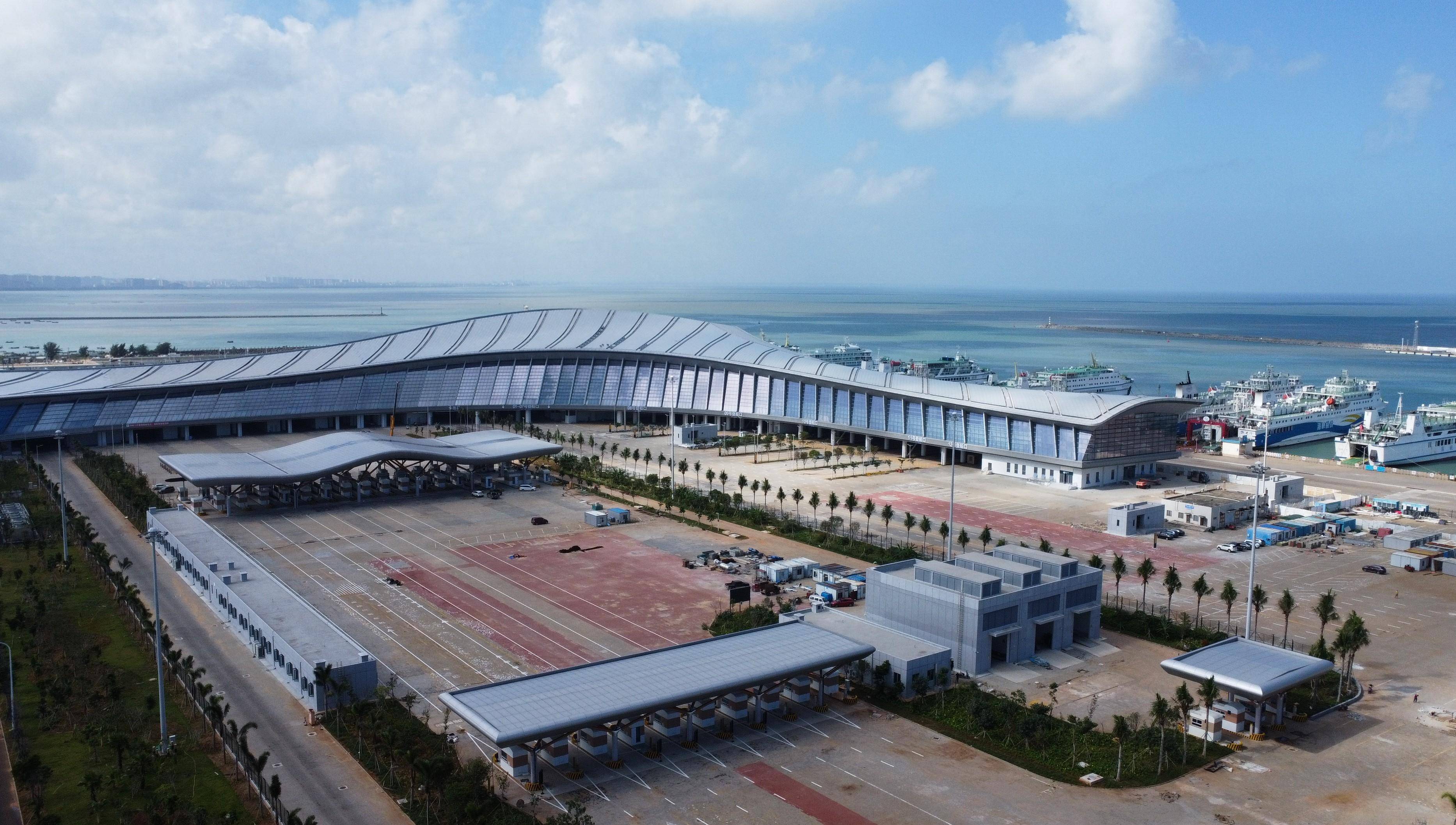 (经济)海口“二线口岸”客运查验设施即将完工_设备_海港_新华社