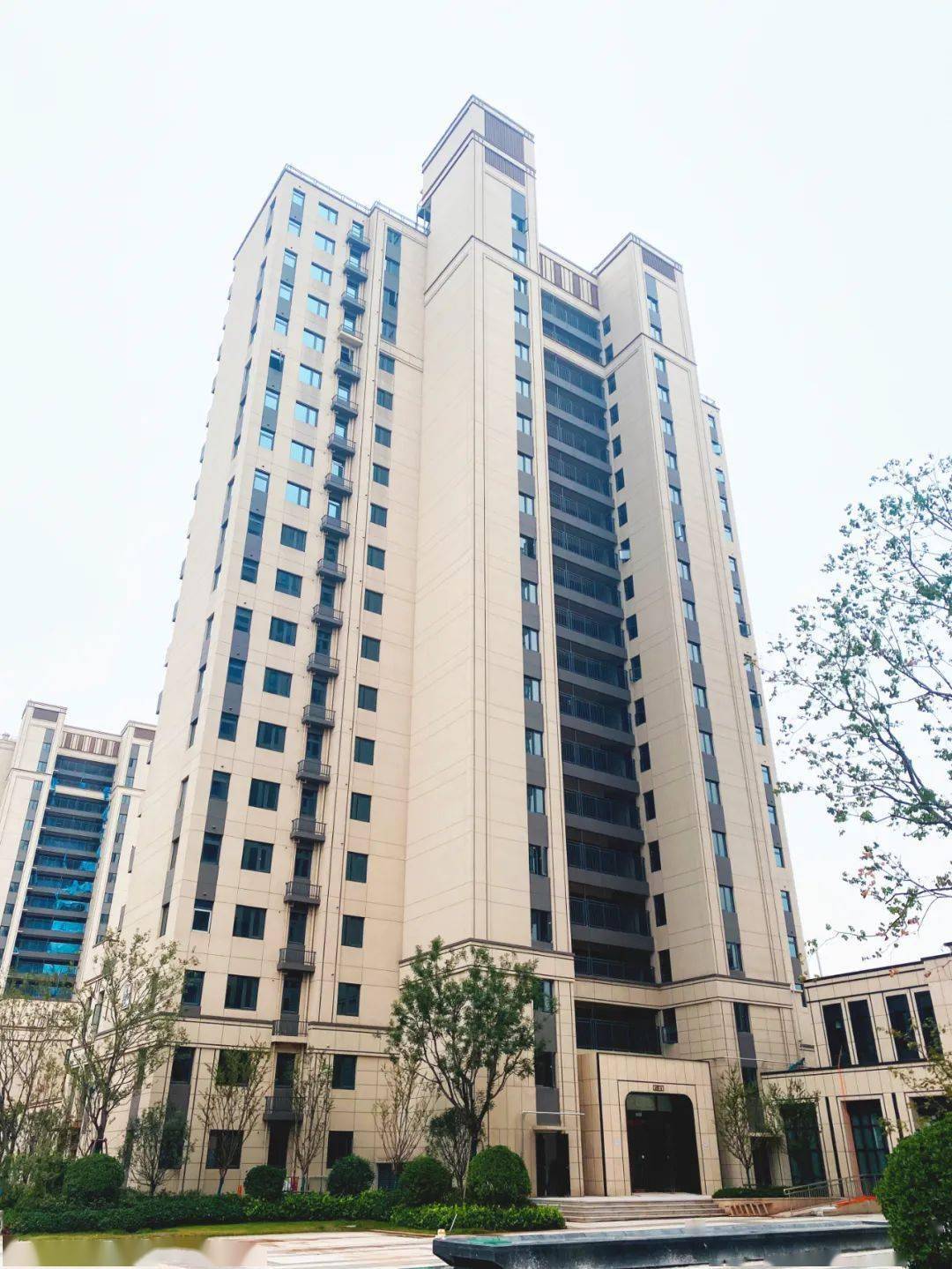 焦作建业府一期提前240天取得竣工验收备案!_项目_产品_业主