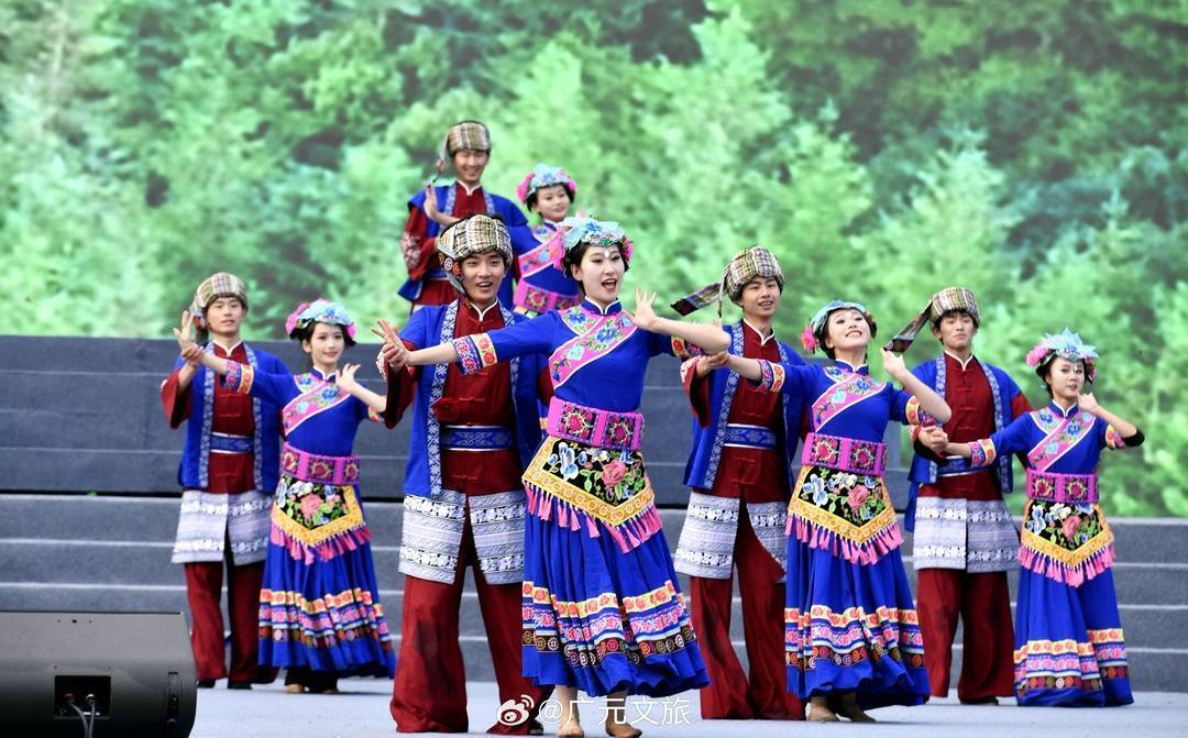 第十三届大蜀道国际文化旅游节开幕 朝天区获多块授牌_广元市_发展_曾