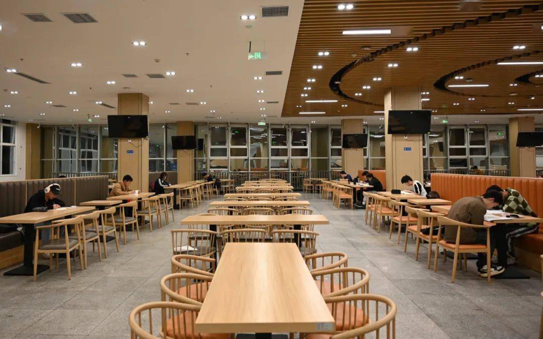 959595扬华菌表示后勤保障部送的这个福利太贴心啦!