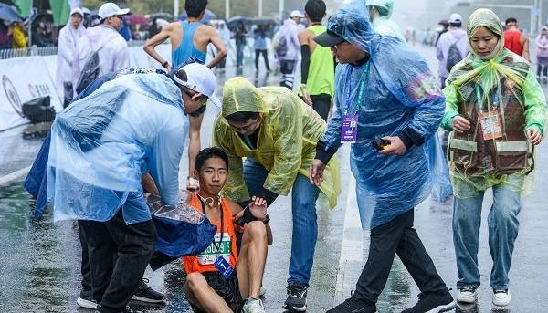 2023徐州马拉松赛激情开跑