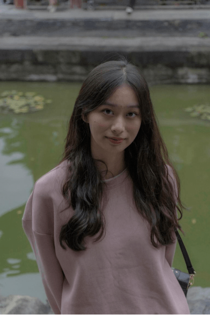 挑战英歌赛的菜狗一枚刘宇轩业余爱好:唱歌刘诗媛认真对待每一次挑战!