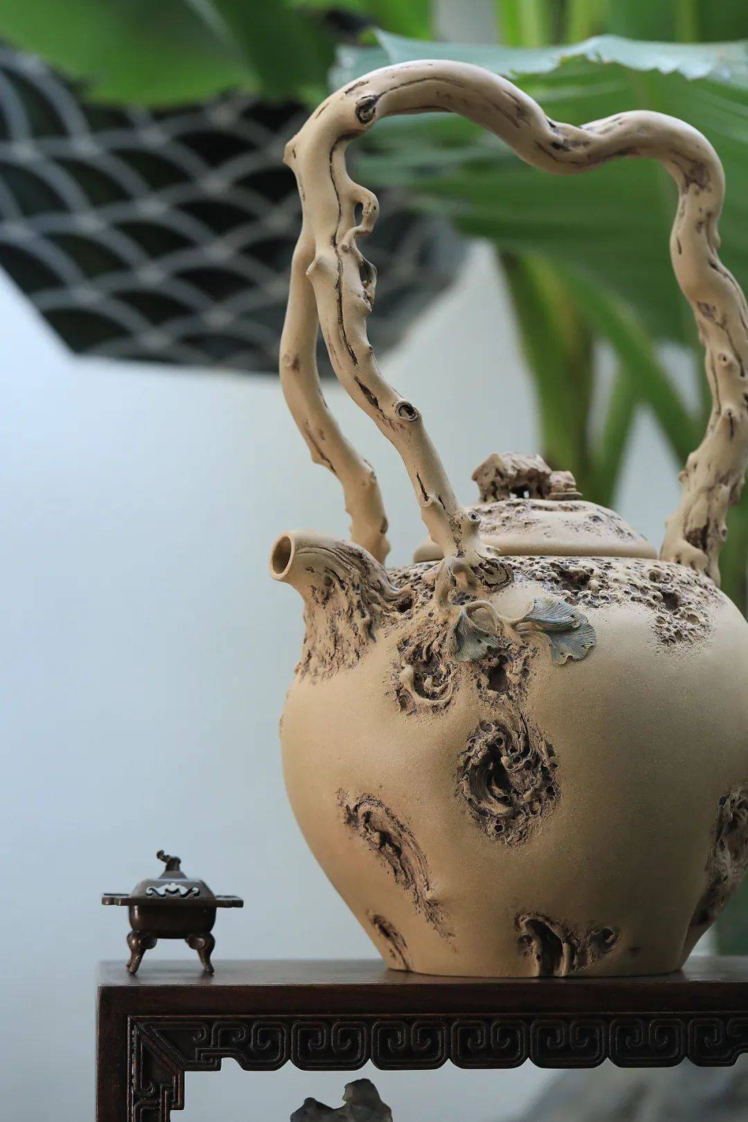 【隽器】— 吴震 · 供春源_自然_紫砂壶_陶瓷