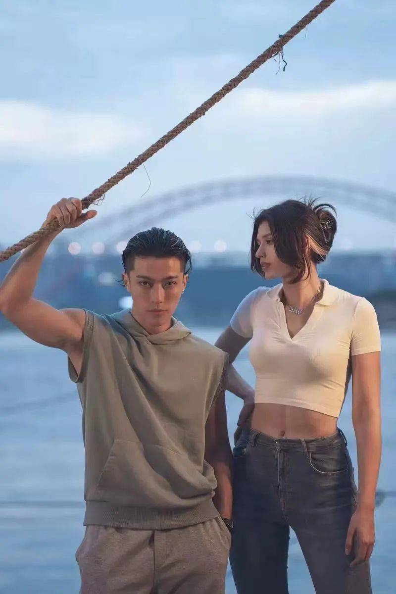 妻子获救_仲尼_卡琳娜_网友