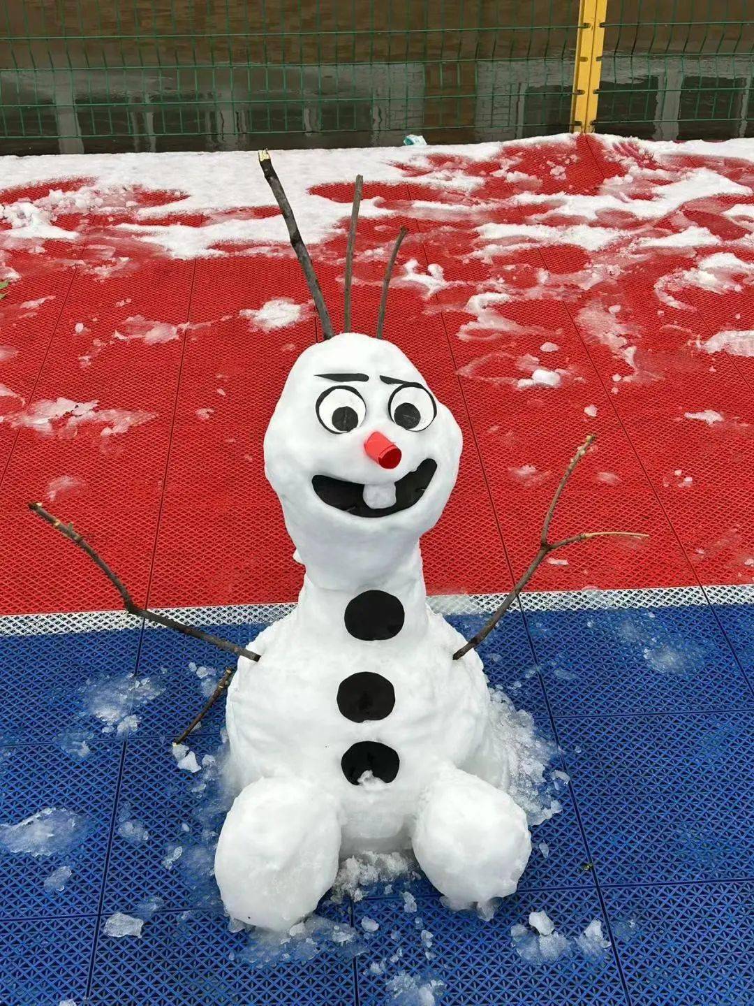 快来看看有没有你的雪人!_小熊_初雪_兔子