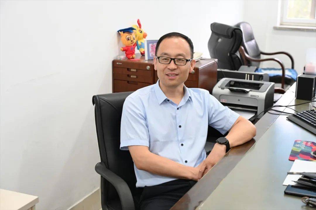 王福刚:在大学时期充分淬炼自己_肖同学_工作_建筑