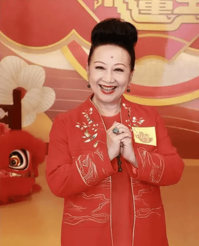 TVB知名女星内地香港两边跑，事业再创高峰，被指身家过亿  第4张