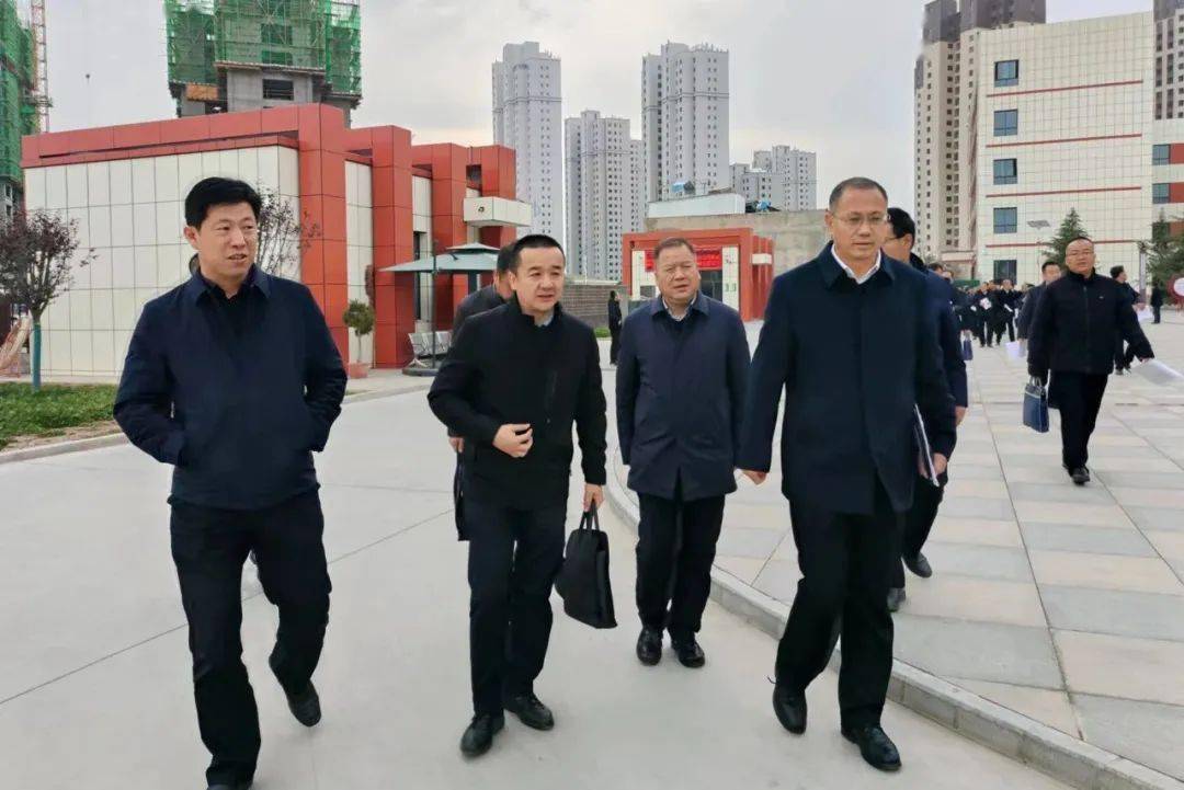 临洮县教育局组织初中校长赴陇西县考察学习_办学_经验_交流