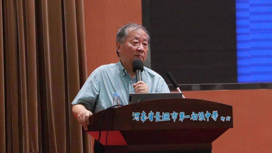 吴非:不能夸大教师的作用